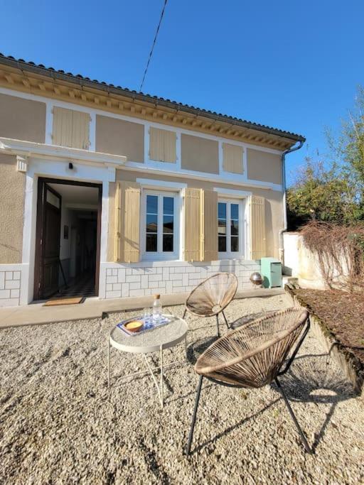 Villa Chez Lou Saint-Fort-sur-Gironde Exterior foto