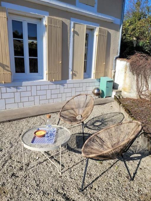 Villa Chez Lou Saint-Fort-sur-Gironde Exterior foto